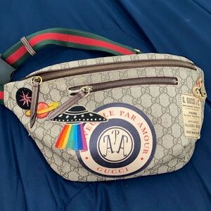 Large Unisex Gucci Fannypack